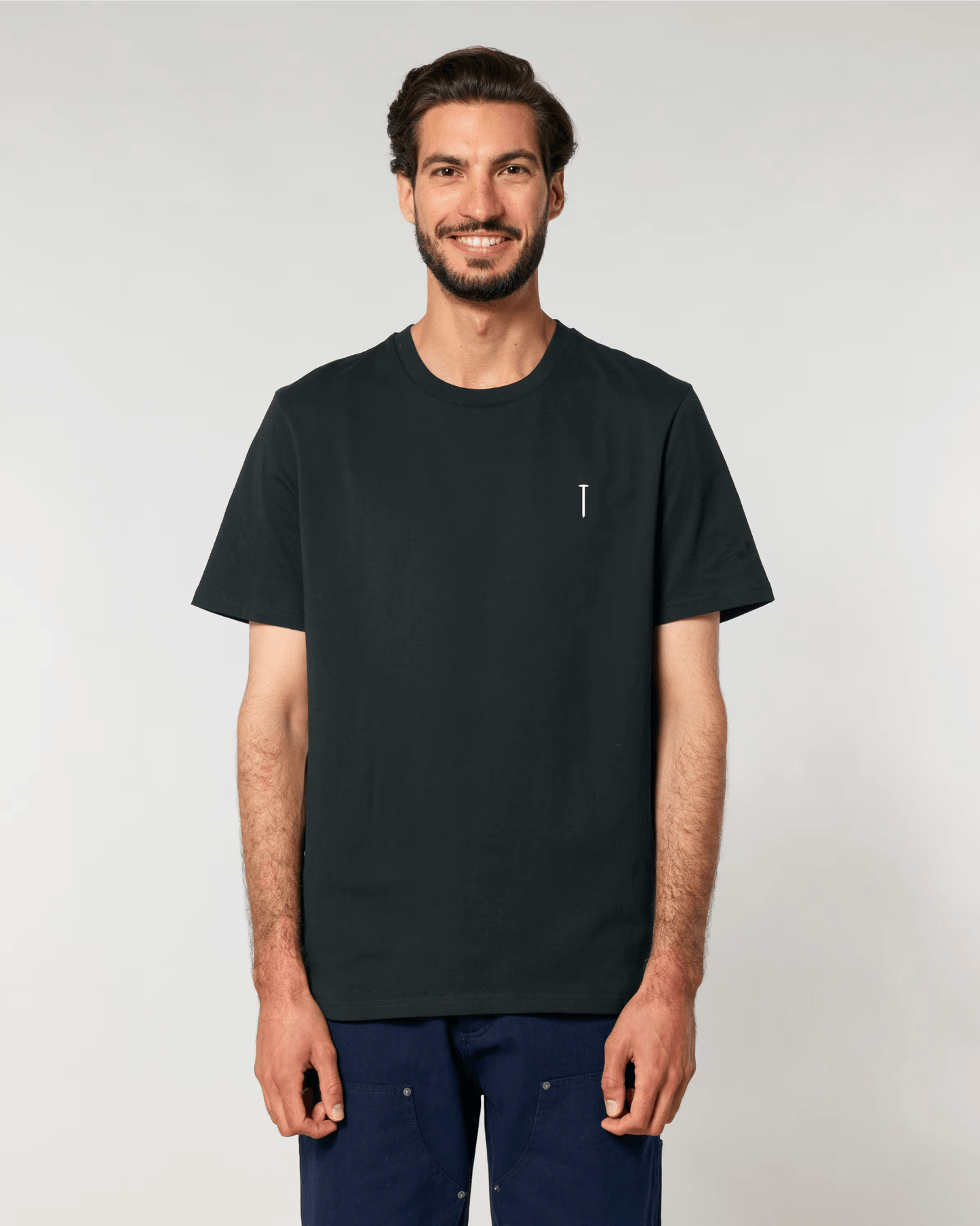Spica basic shirt 2.0 met Spica spijker logo - Spica Lifestyle Arnhem