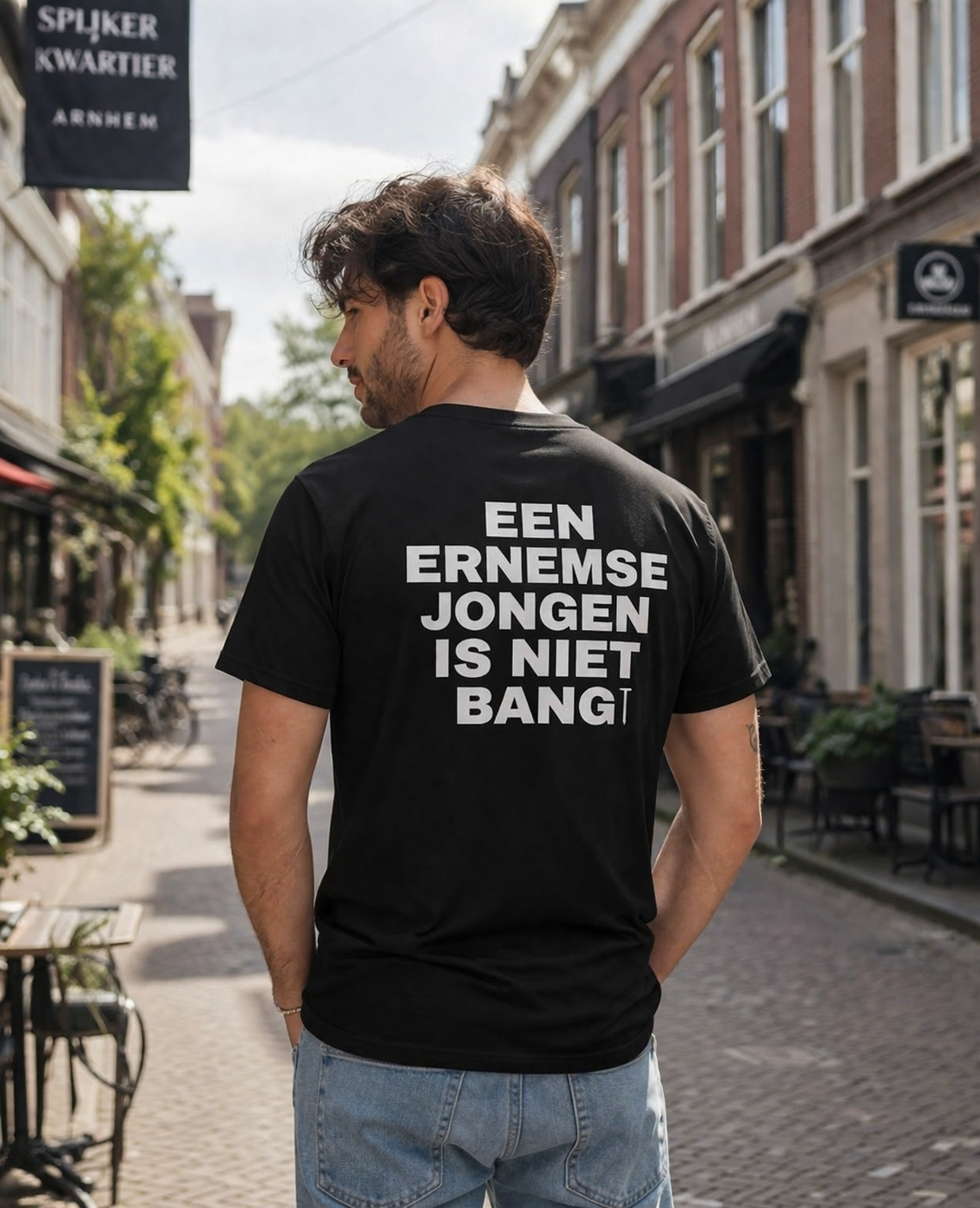 Basic shirt een Ernemse jongen is niet bang opdruk wit