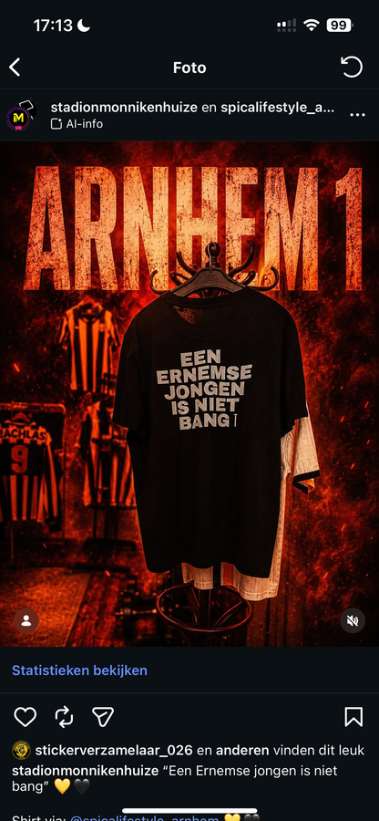 Basic shirt een Ernemse jongen is niet bang opdruk wit