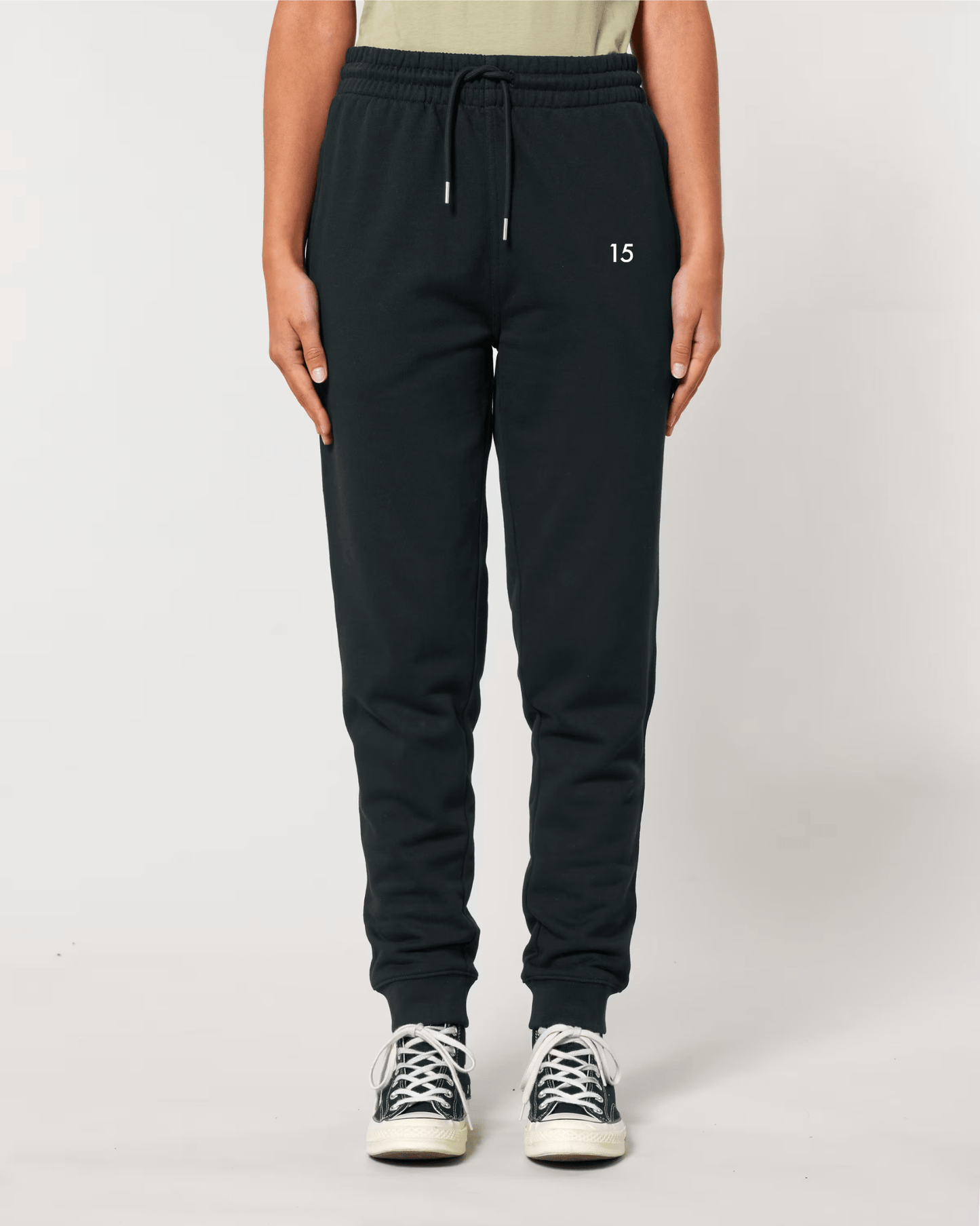Spica joggingsbroek met Spica kwartier logo - Spica Lifestyle Arnhem